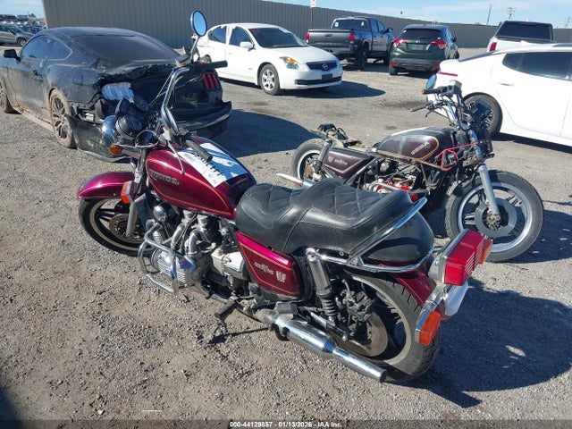 1982 HONDA GL1100 1HFSC0200CA217565 Photo 2