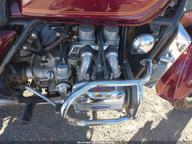 1982 HONDA GL1100 1HFSC0200CA217565 Photo 7