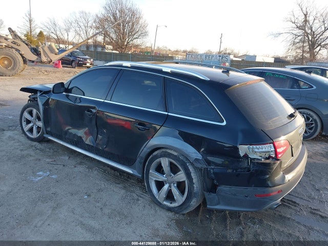 2013 AUDI ALLROAD WA1UFAFL4DA209405 Photo 2