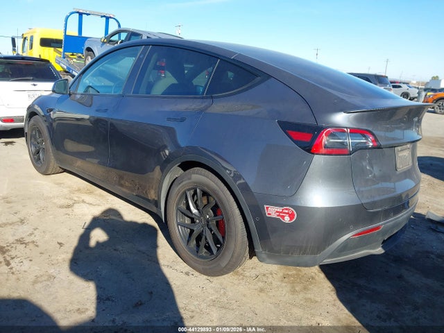 2022 TESLA MODEL Y 7SAYGDEF7NF459170 Photo 2