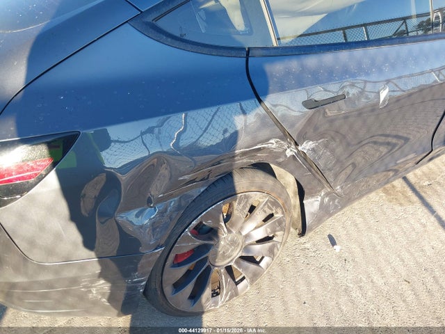 Aukcja sprzedaży 2021 Tesla Model 3 Performance Dual Motor All-wheel Drive, vin: 5YJ3E1EC8MF044214, numer aukcji: 44129917