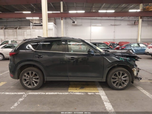 JM3KFBE24K0648772 Mazda Cx-5 Signature W/diesel