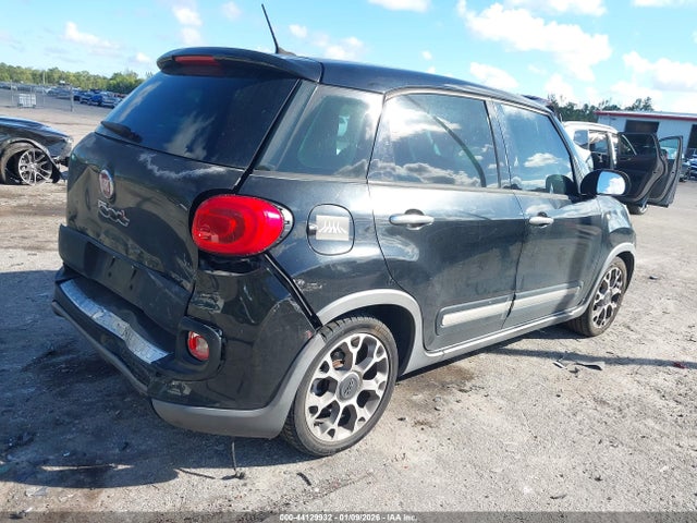 2014 FIAT 500L ZFBCFADH7EZ013450 Photo 3