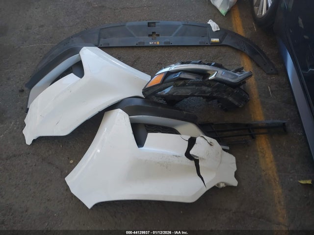 KNDNB4H37R6376985 KIA Carnival Mpv Lx Seat Package