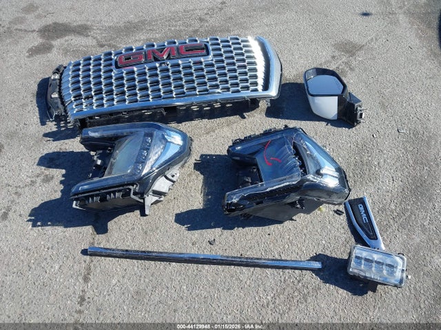 1GKS2DKL2MR212115 GMC Yukon 4wd Denali