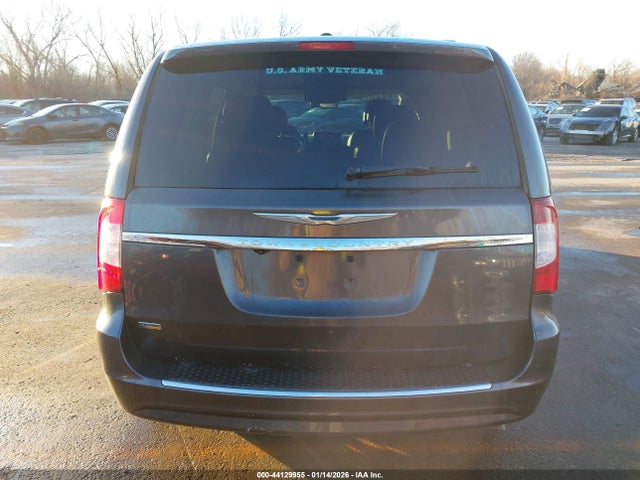 44129955 :رقم المزاد ، 2C4RC1BG3GR268426 vin ، 2016 Chrysler Town & Country Touring مزاد بيع