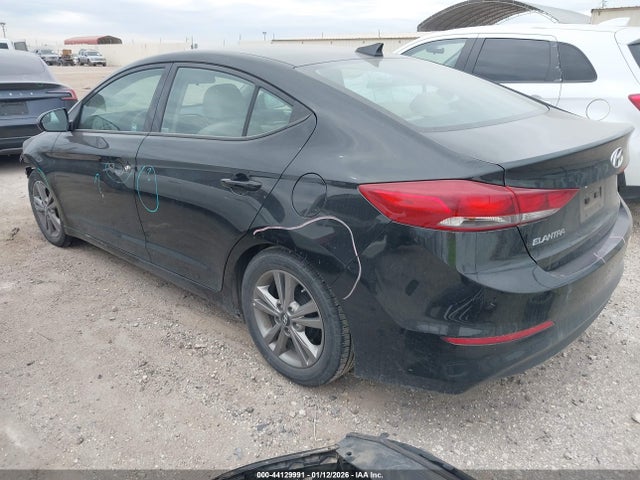 5NPD84LF3HH201164 Hyundai ELANTRA SE