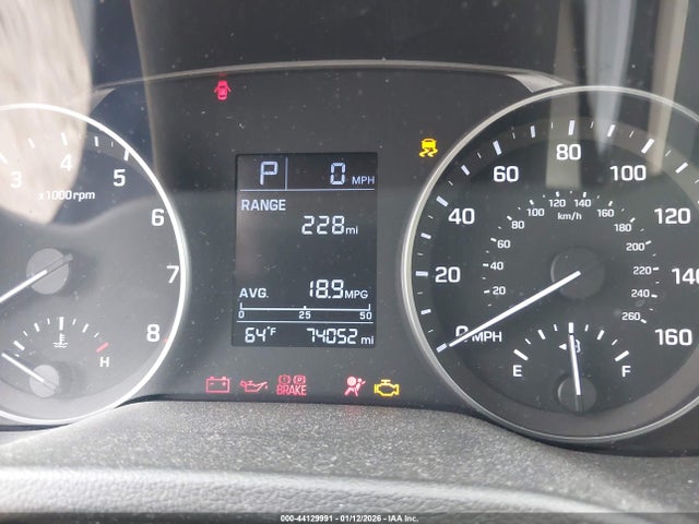 5NPD84LF3HH201164 Hyundai ELANTRA SE