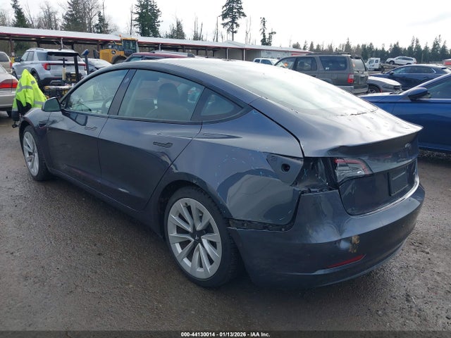 2021 TESLA MODEL 3 5YJ3E1EB3MF902695 Photo 2
