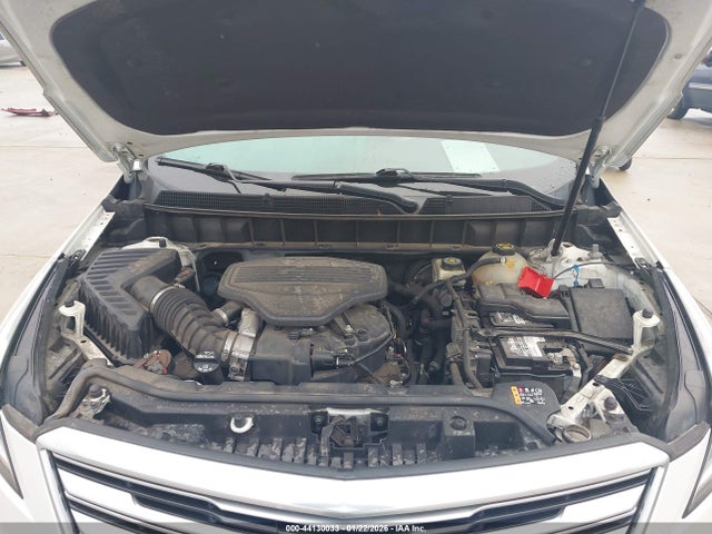 2017 CADILLAC XT5 1GYKNBRS8HZ221258 Photo 9