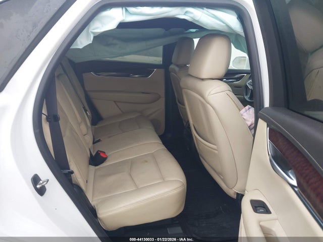 2017 CADILLAC XT5 1GYKNBRS8HZ221258 Photo 7