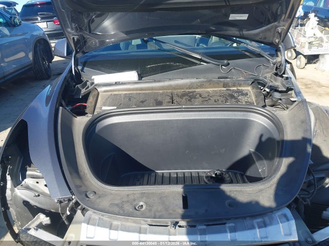 2022 TESLA MODEL Y 7SAYGDEF6NF546719 Photo 9