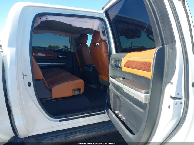 Aukcja sprzedaży 2015 Toyota Tundra 1794 5.7l V8, vin: 5TFAW5F17FX473071, numer aukcji: 44130044