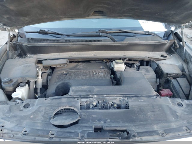 44130046 :رقم المزاد ، 5N1AL0MN2FC517983 vin ، 2015 Infiniti Qx60 مزاد بيع