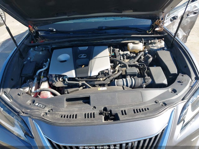 58AB21B18KU003730 Lexus ES 300H