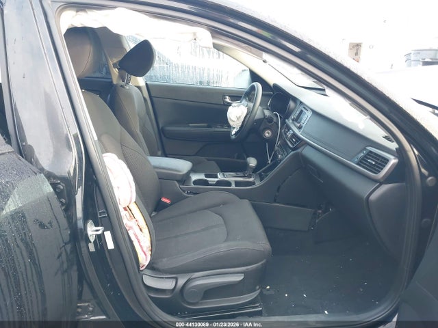 5XXGT4L30GG098202 KIA Optima Lx