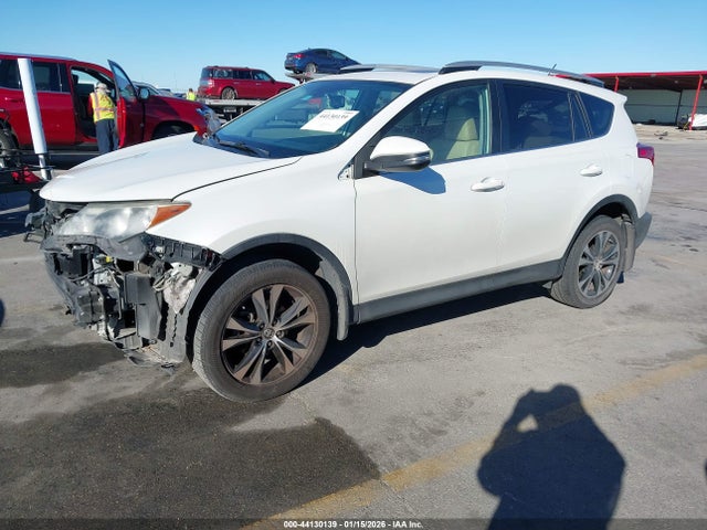 Toyota Rav4 Limited 2015 2T3YFREV6FW186366 Image 2