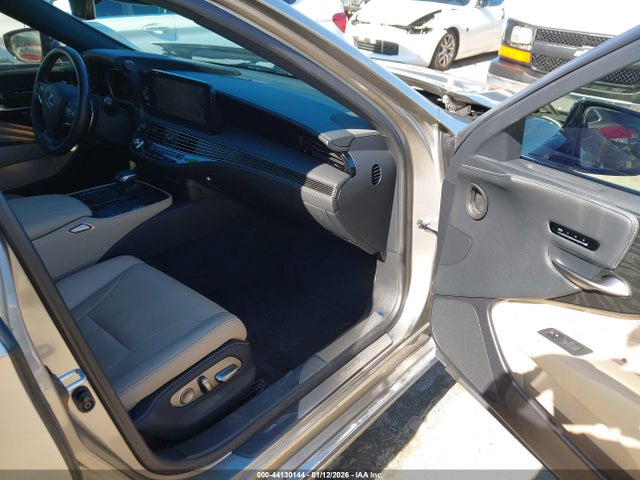 Lexus Ls 500 2021 JTHD51FF5M5015170 Image 5
