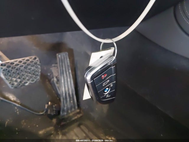 2020 BMW X7 5UXCW2C0XL9A00480 Photo 10