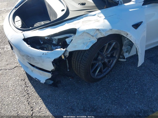 2022 TESLA MODEL 3 5YJ3E1EB5NF256111 Photo 5