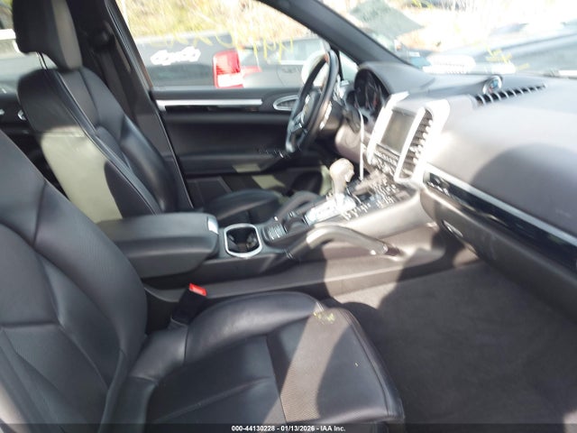 2016 PORSCHE CAYENNE WP1AA2A23GKA09012 Photo 4