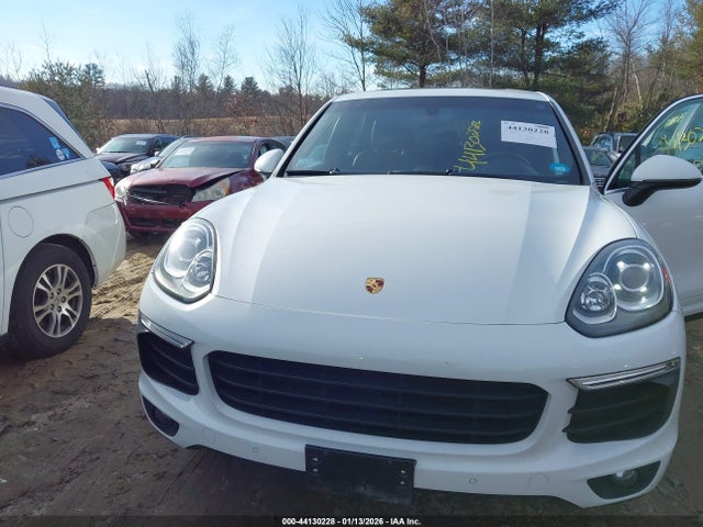 2016 PORSCHE CAYENNE WP1AA2A23GKA09012 Photo 5