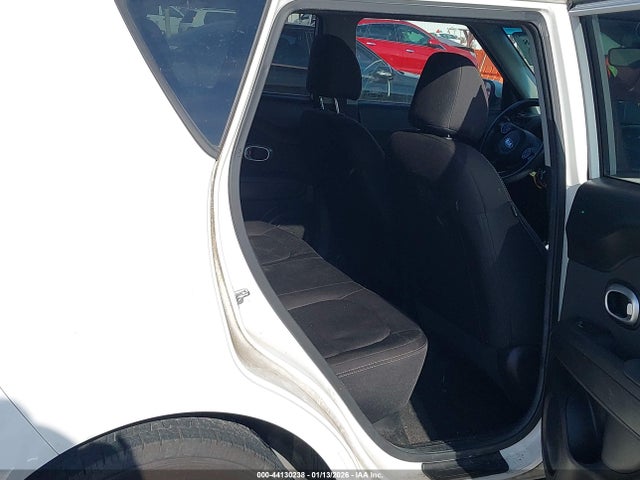 Aukcja sprzedaży 2018 Kia Soul, vin: KNDJN2A27J7605093, numer aukcji: 44130238