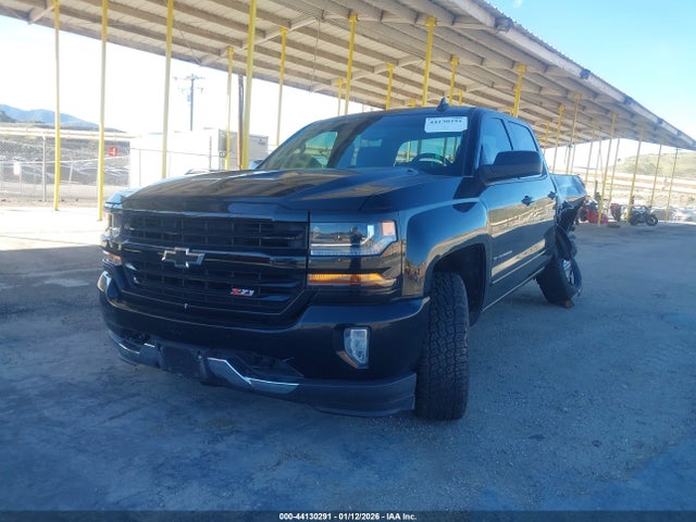 3GCUKREC1JG551361 Chevrolet Silverado 1500 2lt