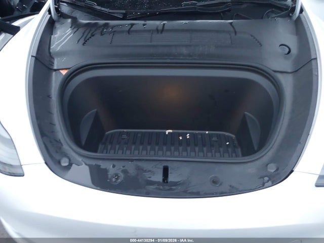 2023 TESLA MODEL Y 7SAYGAEE6PF791903 Photo 9