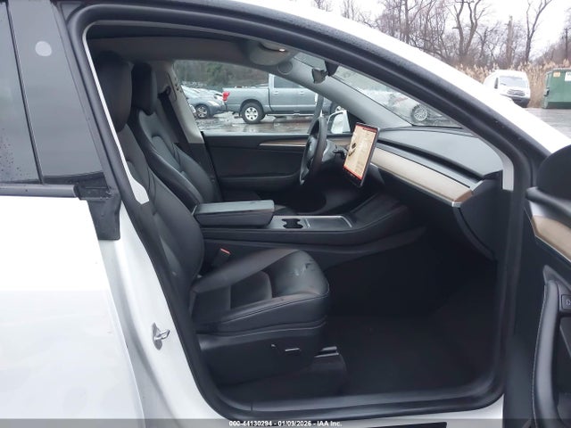 2023 TESLA MODEL Y 7SAYGAEE6PF791903 Photo 4