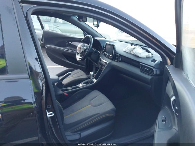 KMHTH6AB4KU009493 Hyundai Veloster Turbo R-spec