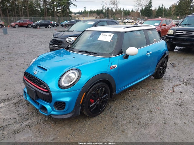 2019 MINI HARDTOP WMWXM9C53K2H38946 Photo 1