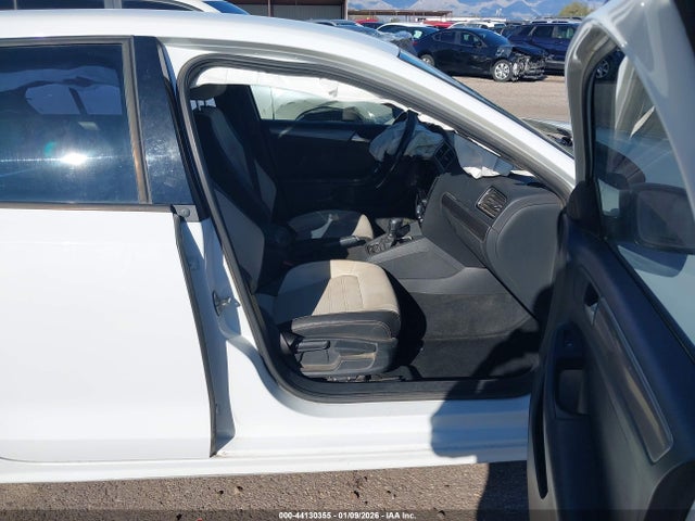 3VWD17AJ8GM305474 Volkswagen Jetta 1.8t Sport