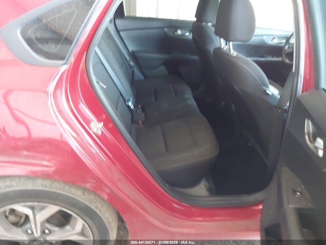 Продажа на аукционе авто 2021 Kia Forte Lxs, vin: 3KPF24AD3ME337921, номер лота: 44130371