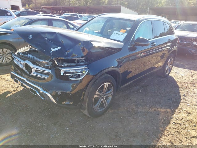 44130376 :رقم المزاد ، W1N0G8DBXMF941442 vin ، 2021 Mercedes-benz Glc 300 Suv مزاد بيع