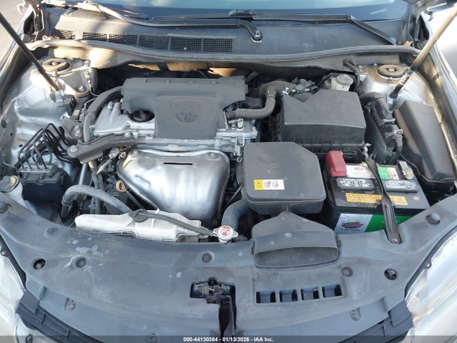 4T1BF1FK2HU419215 Toyota CAMRY SE