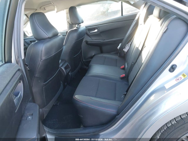 4T1BF1FK2HU419215 Toyota CAMRY SE