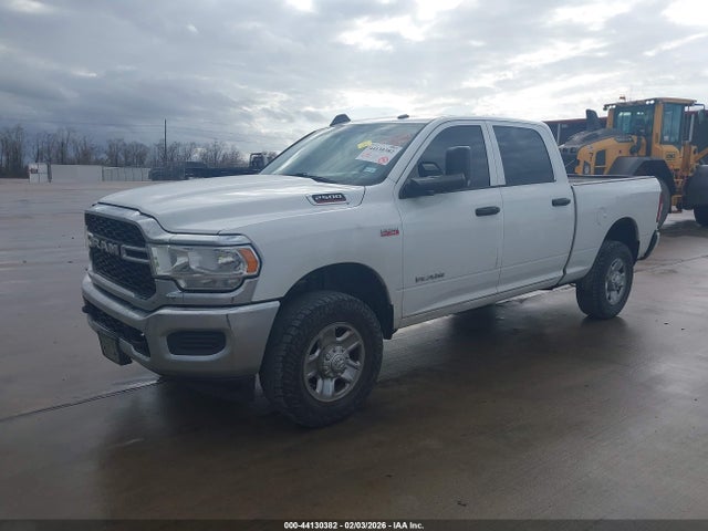 3C6UR5CJ9NG117983 RAM 2500