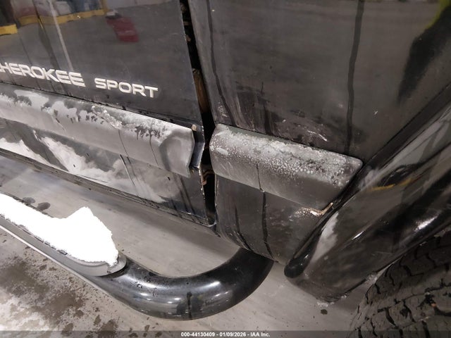 Aukcja sprzedaży 2000 Jeep Cherokee Sport, vin: 1J4FF48S8YL136810, numer aukcji: 44130409