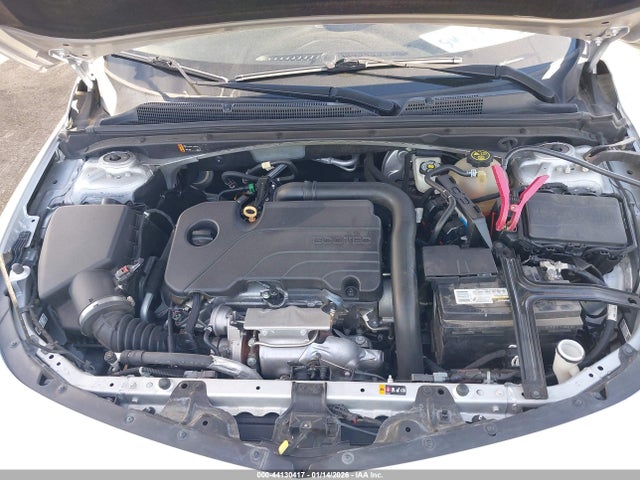 1G1ZD5ST3MF050712 Chevrolet Malibu Fwd Lt