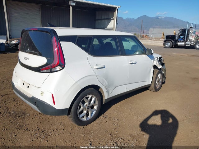 Продажа на аукционе авто 2023 Kia Soul S, vin: KNDJ23AU0P7878062, номер лота: 44130456