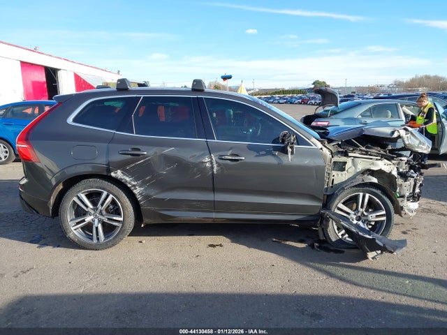 LYV102RK0KB228235 Volvo Xc60 T5 Momentum