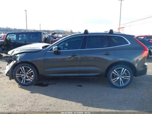 LYV102RK0KB228235 Volvo Xc60 T5 Momentum