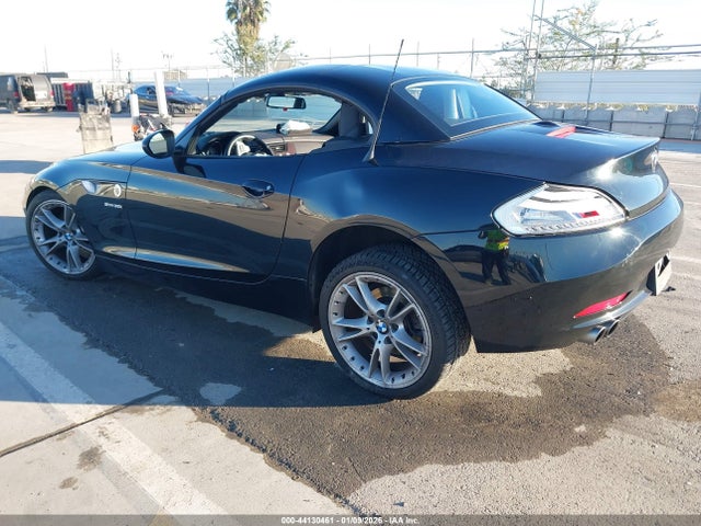 44130461 :رقم المزاد ، WBALM53599E160770 vin ، 2009 Bmw Z4 Sdrive30i مزاد بيع