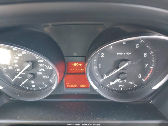 44130461 :رقم المزاد ، WBALM53599E160770 vin ، 2009 Bmw Z4 Sdrive30i مزاد بيع