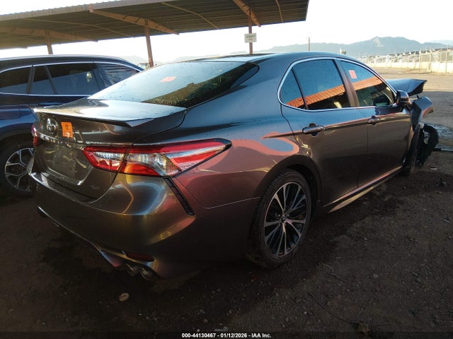 4T1B11HK4JU063920 Toyota CAMRY SE