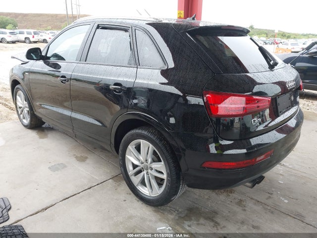 2018 AUDI Q3 WA1ECCFS9JR027079 Photo 2