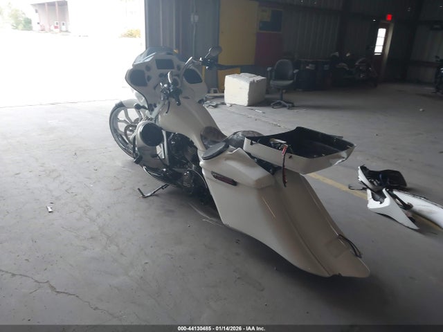 2019 HARLEY-DAVIDSON FLTRXS 1HD1KTP18KB674322 Photo 2