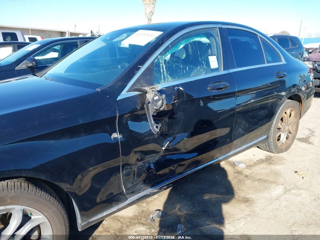55SWF4KB4GU135054 Mercedes-Benz C 300 4matic
