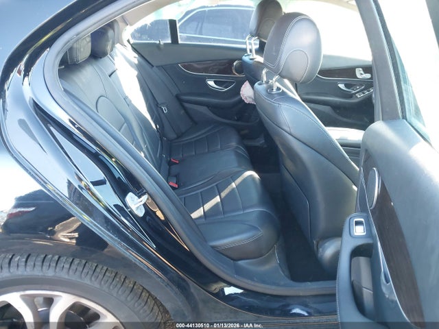 55SWF4KB4GU135054 Mercedes-Benz C 300 4matic